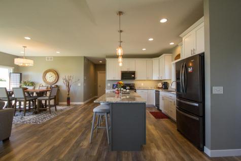 2379 W 9th Street Albert Lea MN 56007