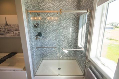 2379 W 9th Street Albert Lea MN 56007
