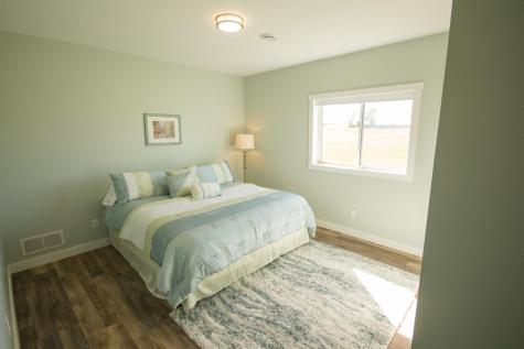 2379 W 9th Street Albert Lea MN 56007