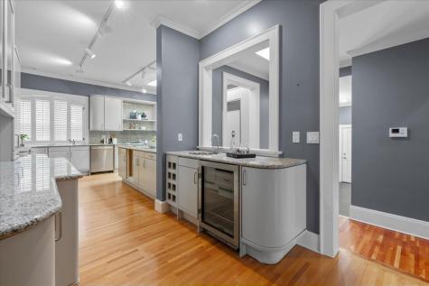1724 Summit Avenue Minneapolis MN 55403