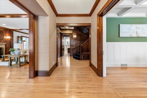1724 Summit Avenue Minneapolis MN 55403