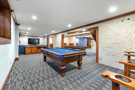 1724 Summit Avenue Minneapolis MN 55403