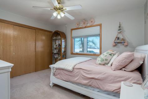 1116 10th Street Gaylord MN 55334