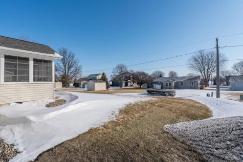 1116 10th Street Gaylord MN 55334