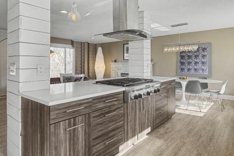 6725 Valley View Road Edina MN 55439