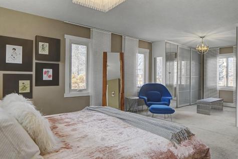 6725 Valley View Road Edina MN 55439