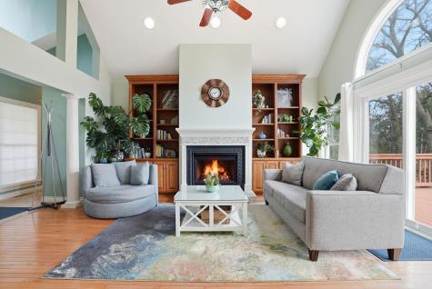 10389 Fox Run Road Woodbury MN 55129