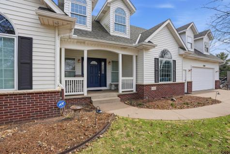 10389 Fox Run Road Woodbury MN 55129