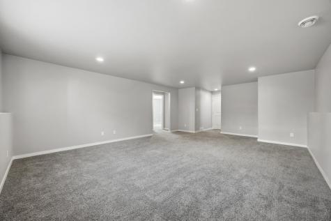 946 Albert Drive W West Fargo ND 58078