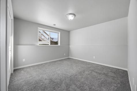 946 Albert Drive W West Fargo ND 58078