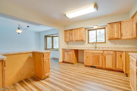 1815 20th Avenue S Moorhead MN 56560