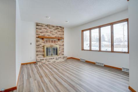 1815 20th Avenue S Moorhead MN 56560