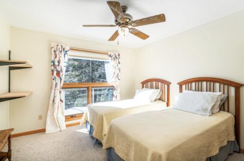 1480 Devil Track Road Grand Marais MN 55604