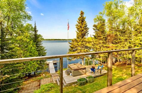 1480 Devil Track Road Grand Marais MN 55604