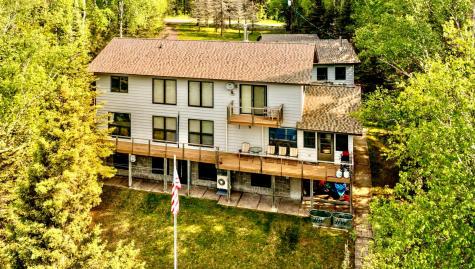 1480 Devil Track Road Grand Marais MN 55604