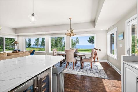 8353 Congdon Boulevard Duluth MN 55804