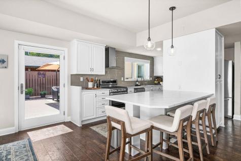 8353 Congdon Boulevard Duluth MN 55804