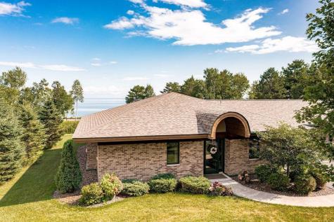 8353 Congdon Boulevard Duluth MN 55804