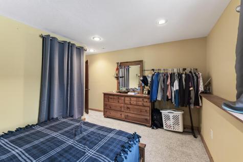 1564 Knoll Drive Shoreview MN 55126