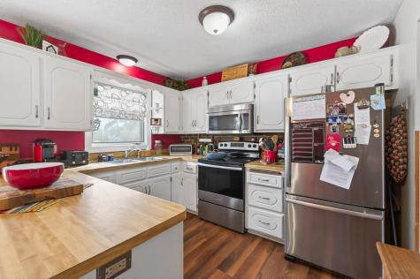 1564 Knoll Drive Shoreview MN 55126