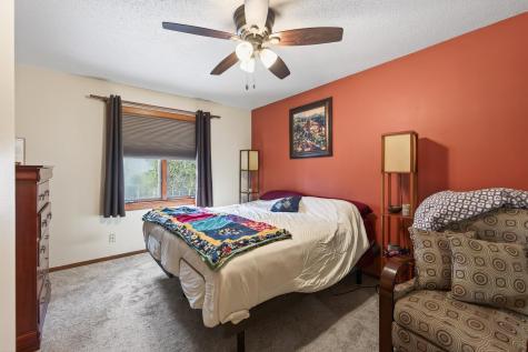 1564 Knoll Drive Shoreview MN 55126