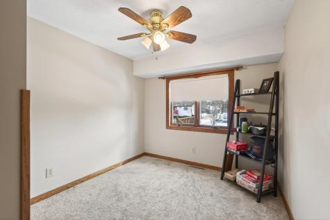 1564 Knoll Drive Shoreview MN 55126