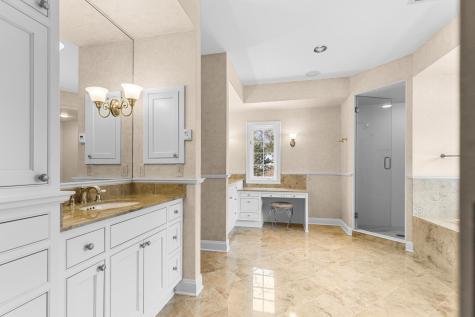 781 Ferndale Road N Orono MN 55391
