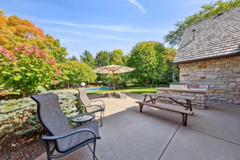 781 Ferndale Road N Orono MN 55391