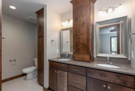 814 Pinnacle Path Mankato MN 56001