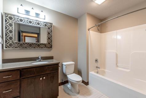 814 Pinnacle Path Mankato MN 56001