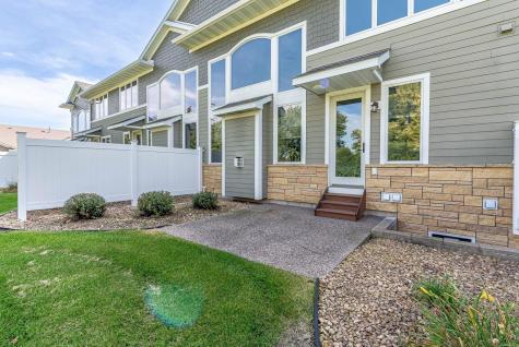 814 Pinnacle Path Mankato MN 56001