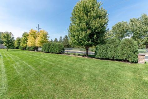 814 Pinnacle Path Mankato MN 56001