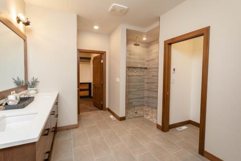 6448 Sun Valley Boulevard Horace ND 58047