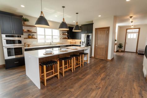 6448 Sun Valley Boulevard Horace ND 58047