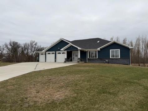 208 S Delaware Court Fulda MN 56131