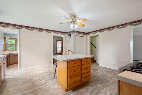 21443 160th Street New Richland MN 56072