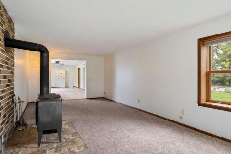 21443 160th Street New Richland MN 56072