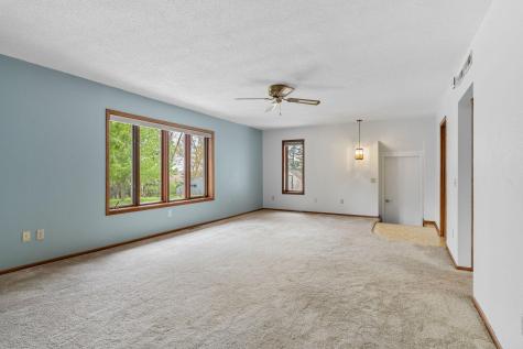 21443 160th Street New Richland MN 56072