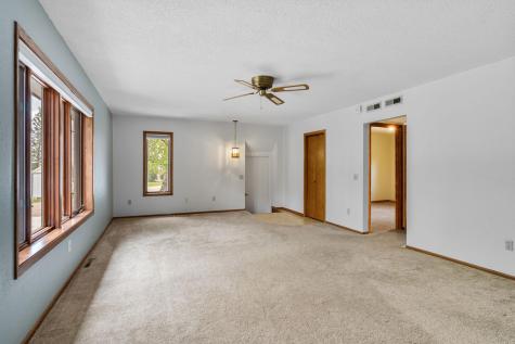 21443 160th Street New Richland MN 56072