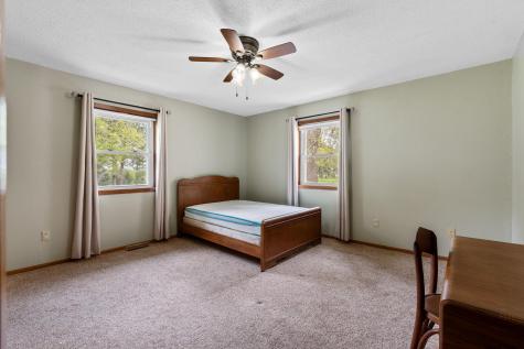 21443 160th Street New Richland MN 56072
