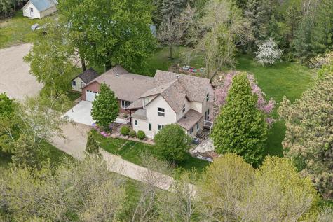 21443 160th Street New Richland MN 56072