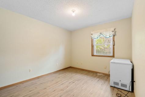 21443 160th Street New Richland MN 56072