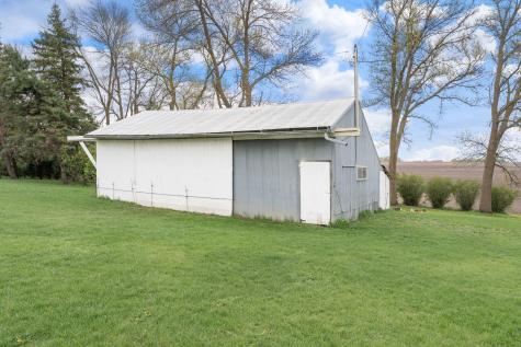 21443 160th Street New Richland MN 56072