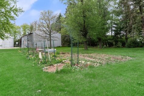 21443 160th Street New Richland MN 56072
