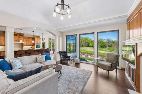 1676 Isabella Parkway Chaska MN 55318