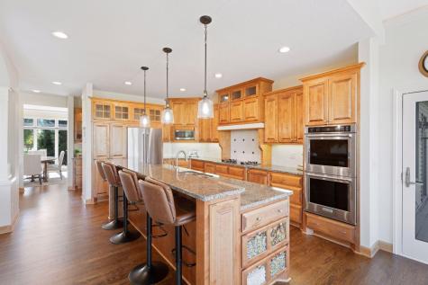1676 Isabella Parkway Chaska MN 55318