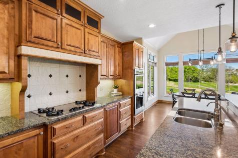 1676 Isabella Parkway Chaska MN 55318