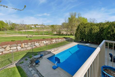 1676 Isabella Parkway Chaska MN 55318