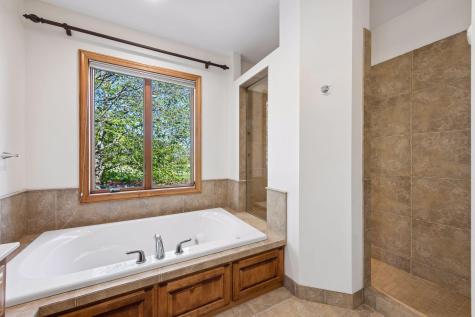 1676 Isabella Parkway Chaska MN 55318