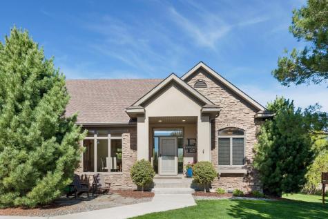 1676 Isabella Parkway Chaska MN 55318